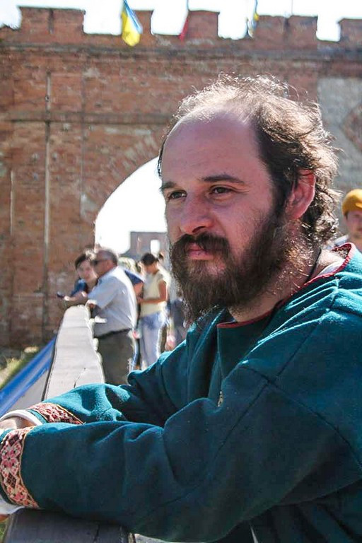 Після відкриття пам’ятника Максимові Шимку злодії пробували відірвати меч на сайті 20minut.ua Після відкриття пам’ятника Максимові Шимку злодії пробували відірвати меч, фото №2 на сайті 20minut.ua