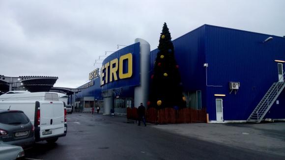 Як вінницькі супермаркети готуються до Нового року, фото №14 на сайті 20minut.ua