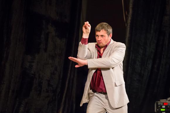 Актеры театра «Черный Квадрат» в Виннице рассказали, как на экране разыгрывают Ефремова, Томаса Андерса и других звезд, фото №21 на сайті 20minut.ua