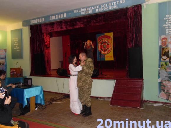 Анжеліка Рудницька і "Територія А" дали концерт у Житомирському віськовому шпиталі, фото №2 на сайті 20minut.ua