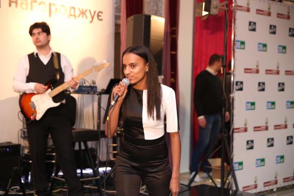 Фоторепортаж з церемонії нагородження "Народний бренд 2015", фото №2 на сайті 20minut.ua