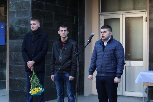 Речі студента Володимира Мухи, який загинув у АТО, айдарівці зберігають як талісмани, фото №3 на сайті 20minut.ua