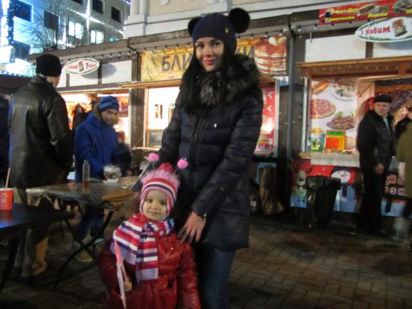 Різдвяний ярмарок на Європейській площі: без ялинки, зате з глінтвейном і тайською кухнею, фото №1 на сайті 20minut.ua