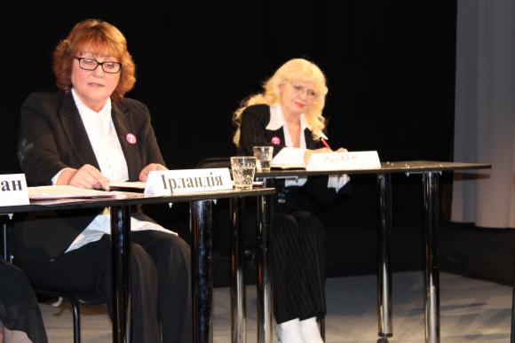 ““Сім” жіночих історій”: виставу, яка здобула світове визнання, прочитали у Вінниці, фото №4 на сайті 20minut.ua