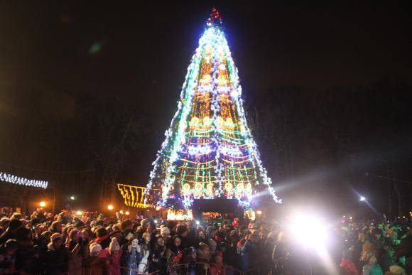 У кого стоїть вище? Огляд головних ялинок України, фото №10 на сайті 20minut.ua