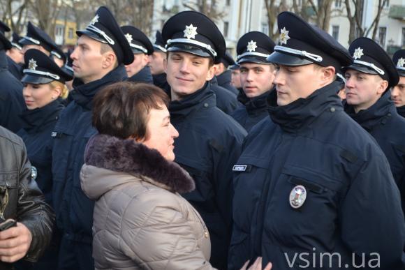 Як у Хмельницькому поліція присягу складала (ФОТО, ВІДЕО), фото №6 на сайті vsim.ua