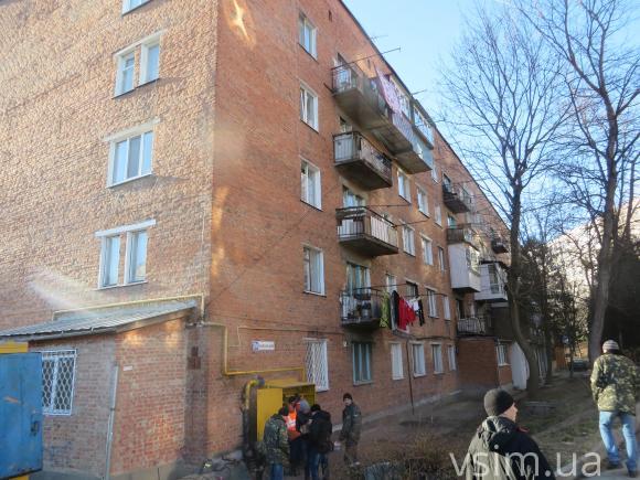 Жителям п’ятиповерхівки на Львівському шосе встановили перший будинковий лічильник на газ, фото №1 на сайті vsim.ua