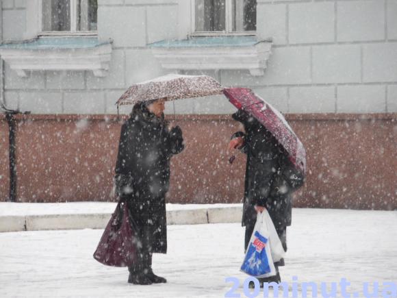 Зима прийшла в Житомир за розкладом (Фоторепортаж), фото №3 на сайті 20minut.ua