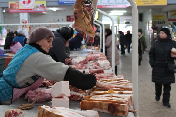 Котлети і відбивні: чи вистачить на них зарплати?, фото №1 на сайті 20minut.ua