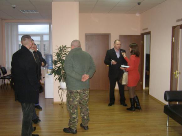 Міліціонер судиться з прокуратурою, де йому не дали посади, фото №3 на сайті 20minut.ua