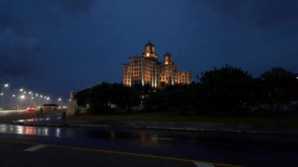 На Кубі вінничанка побачила комунізм у всій красі – черги, порожні магазини, старі радянські авто…, фото №11 на сайті 20minut.ua