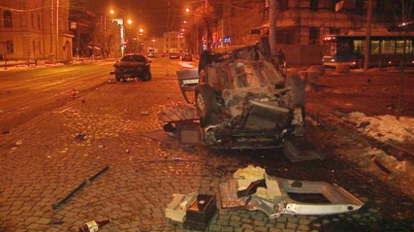 На Соборній сталася жахлива аварія - загинув 22-річний вінничанин, фото №3 на сайті 20minut.ua