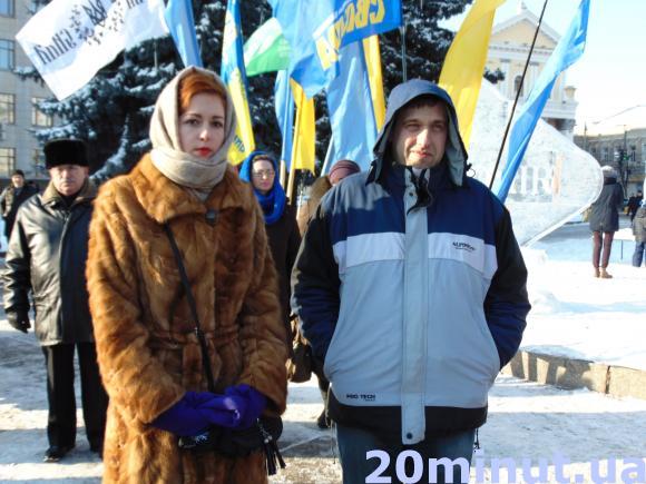 У День Соборності житомиряни об'єдналися у «живий ланцюг». Фоторепортаж, фото №32 на сайті 20minut.ua
