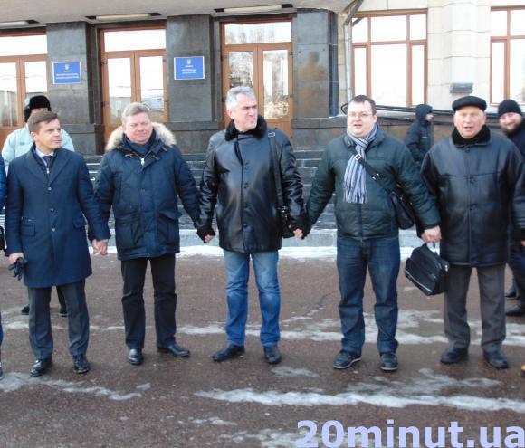 У День Соборності житомиряни об'єдналися у «живий ланцюг». Фоторепортаж, фото №6 на сайті 20minut.ua