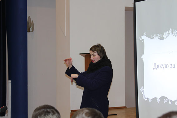 Вінницьких пoлiцейських навчали як розмовляти без слів, фото №1 на сайті 20minut.ua