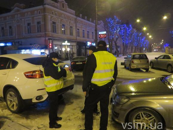 Журналістка «ВСІМ» провела нічне патрулювання з новою поліцією Хмельницького, фото №4 на сайті vsim.ua
