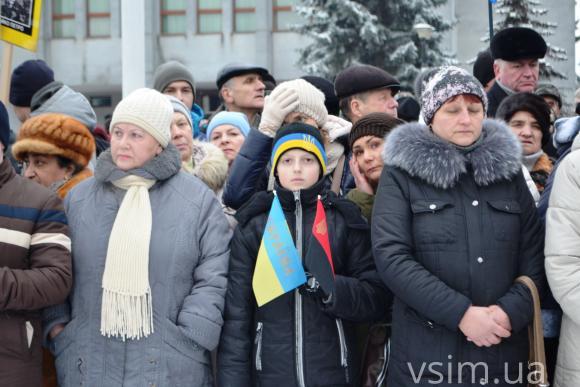 Хмельничани пройшли маршем в пам’ять про Героїв Небесної Сотні, фото №6 на сайті vsim.ua
