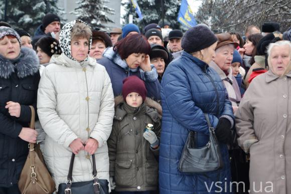 Хмельничани пройшли маршем в пам’ять про Героїв Небесної Сотні, фото №7 на сайті vsim.ua