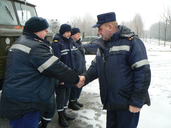 Хмельницькі рятувальники відправились в зону АТО, фото №1 на сайті vsim.ua