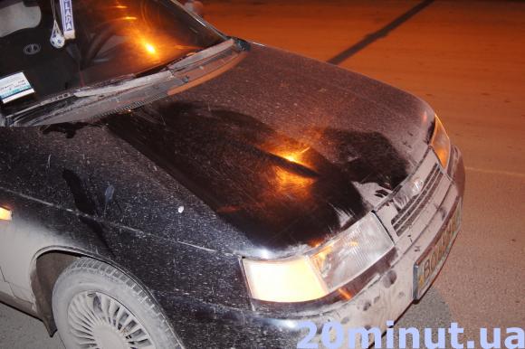 На Симоненка за кілька кроків від пішохідного збили жінку, фото №2 на сайті 20minut.ua