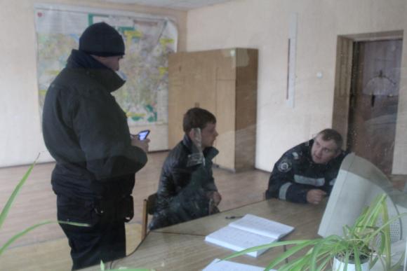 Нові поліцейські та “самооборонівці” зловили фейкового інваліда, фото №1 на сайті 20minut.ua