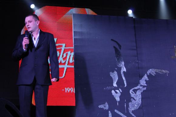 Що відбувалося  на арт-шоу ”Кохання врятує світ” 14 лютого, фото №23 на сайті 20minut.ua