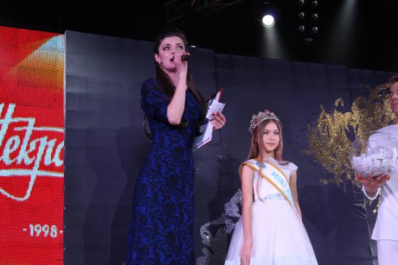 Що відбувалося  на арт-шоу ”Кохання врятує світ” 14 лютого, фото №25 на сайті 20minut.ua