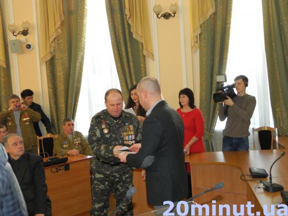 Тернопільським афганцям дали по 200 грн. Половину допомоги вони віддадуть на АТО, фото №3 на сайті 20minut.ua