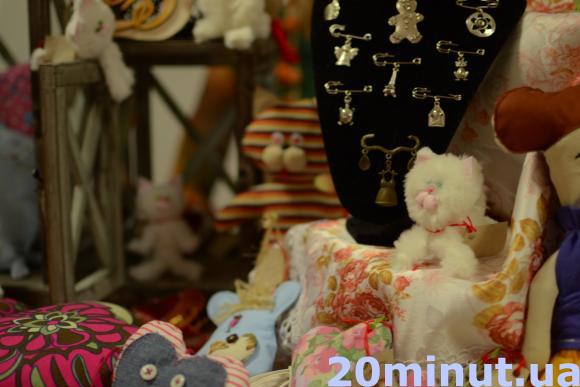 У Кам'янці - Подільському показували плюшевих котів та літаючих баранців, фото №4 на сайті 20minut.ua