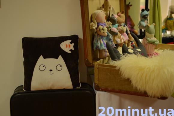 У Кам'янці - Подільському показували плюшевих котів та літаючих баранців, фото №5 на сайті 20minut.ua