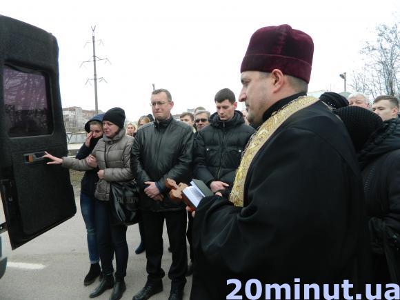 У Тернополі зустріли померлого в АТО бійця Михайла Думанського, фото №2 на сайті 20minut.ua