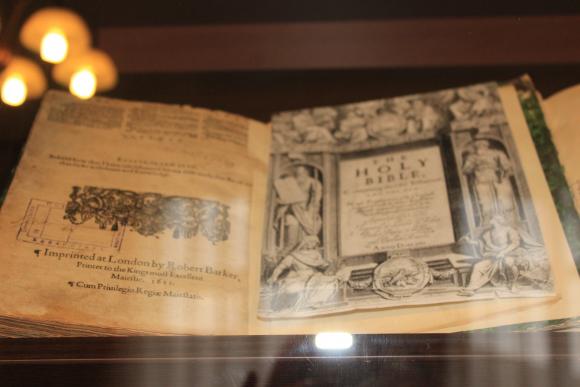 У Тімірязєвці зберігаються книжки, яким більше півтисячі років, фото №4 на сайті 20minut.ua