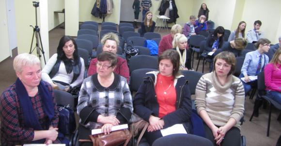 У Вінниці інвалідів переселенців навчають захищати власні права, фото №2 на сайті 20minut.ua