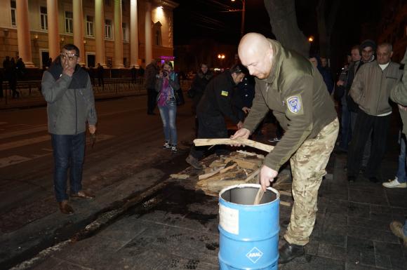 Автомайдан пообіцяв перекривати дороги поки Шевцов не піде у відставку, фото №2 на сайті 20minut.ua