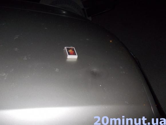 Екс-міліціонер при високих погонах потрощив у Тернополі автівки сусідів на сайті 20minut.ua Екс-міліціонер при високих погонах потрощив у Тернополі автівки сусідів, фото №1 на сайті 20minut.ua