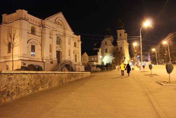 Година Землі: центр Вінниці занурився у пітьму, фото №5 на сайті 20minut.ua