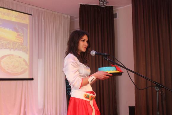 Конкурс красоты или “Мастер шеф” ? Транспортники кулинарили для членов жюри, фото №2 на сайті 20minut.ua