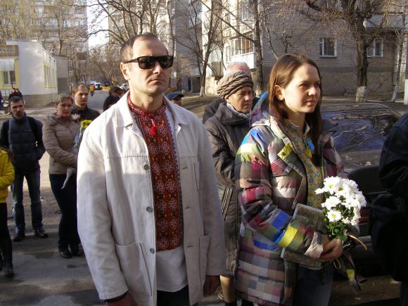Меморіальну дошку Олександру Капіносу відкрили у Вінниці у його день народження, фото №5 на сайті 20minut.ua