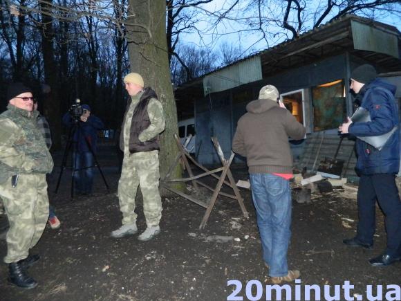 На дальньому пляжі впіймали на гарячому браконьєрів. Активісти звинувачують рятувальників, фото №2 на сайті 20minut.ua