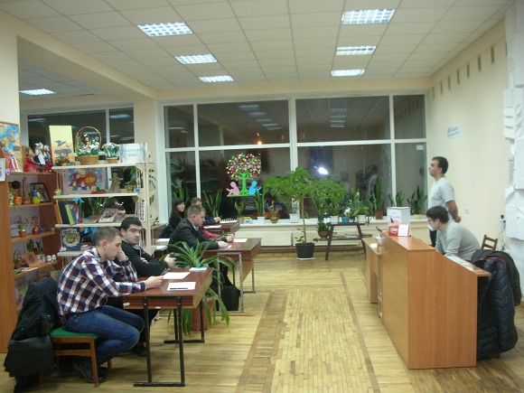 ​На Космонавтів три місяці безкоштовно вчитимуть на айтішника, фото №1 на сайті 20minut.ua