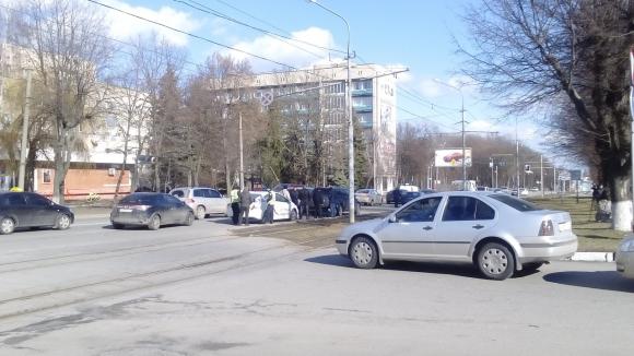На краденому BMW-Х5 їздив майор поліції, який керує відділом кадрів, фото №1 на сайті 20minut.ua