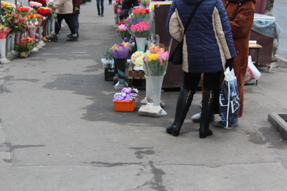 Продавці підсніжників: “Те, що у Червоній книзі - то єрунда”, фото №1 на сайті 20minut.ua