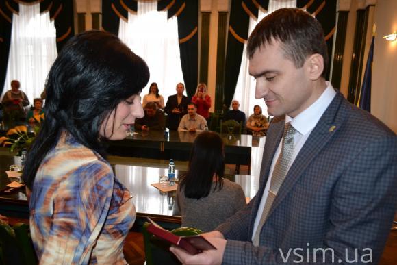 Симчишин вручив хмельничанам-учасникам Революції Гідності ордени, фото №1 на сайті vsim.ua