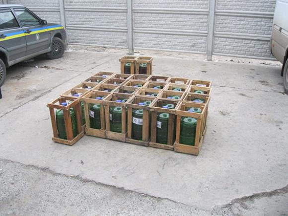 У Ладижині затримали бус з горілкою та коньяком з підробленими документами, фото №1 на сайті 20minut.ua