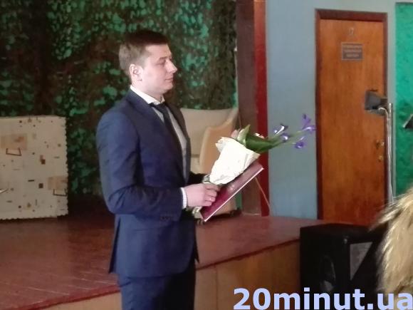 Влада привітала красунь у камуфляжі зі Святом Весни, фото №5 на сайті 20minut.ua
