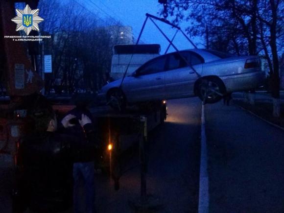 Як і куди евакуюють автомобілі порушників ПДР у Хмельницькому та хто на цьому заробляє, фото №6 на сайті vsim.ua