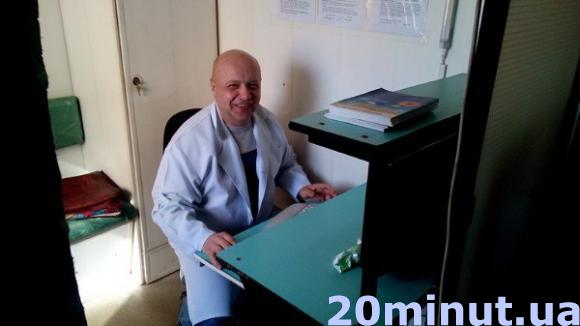 Біля Центрального автовокзалу роблять безкоштовну флюрографію на сайті 20minut.ua Біля Центрального автовокзалу роблять безкоштовну флюрографію, фото №1 на сайті 20minut.ua