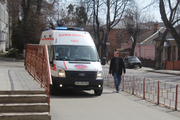 Через “першоквітневий жарт” у гімназії №1 постраждало більше 20 дітей. Четверо у реанімації, фото №2 на сайті 20minut.ua