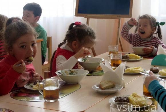 Чим годують у хмельницьких садочках на 16 гривень у день, фото №4 на сайті vsim.ua