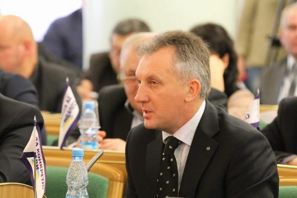 Депутати Хмельницької облради не поспішають підтримувати Драгана, поки не дізнаються ім’я другого зама, фото №1 на сайті vsim.ua